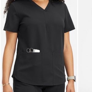 Fabletics NWOT Method two pocket scrub top. Black